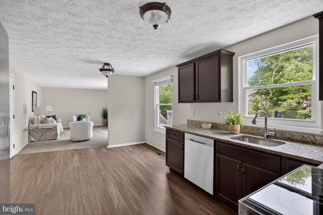 7853 GRASSY GARTH, Elkridge, MD 21075