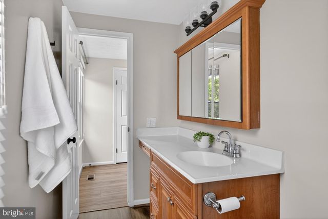 7853 GRASSY GARTH, Elkridge, MD 21075