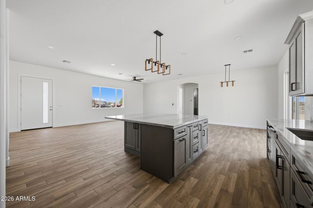 34054 W PIONEER Street, Tonopah, AZ 85354