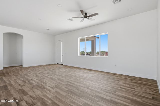 34054 W PIONEER Street, Tonopah, AZ 85354