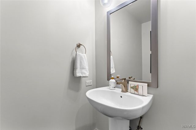 1150 8th 515, Tuscaloosa, AL 35401