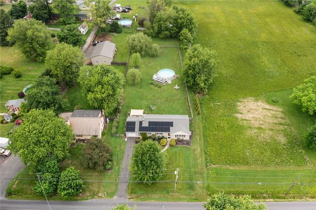 561 West Cherry Road, Springfield Twp, PA 18951