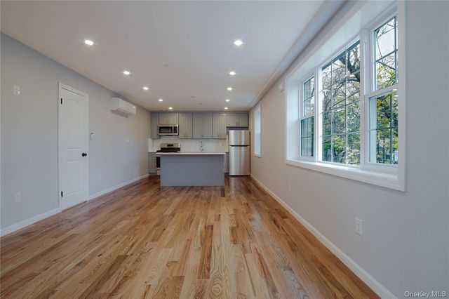 7036 70th Street, Glendale, NY 11385