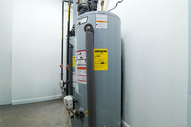 7036 70th Street, Glendale, NY 11385