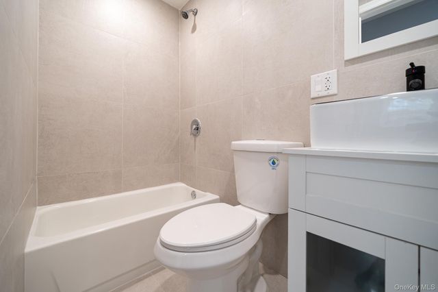 7036 70th Street, Glendale, NY 11385