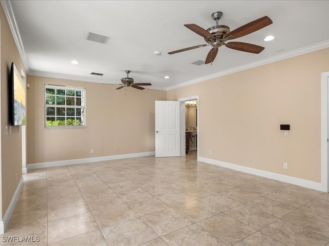106 Eugenia DR, Naples, FL 34108