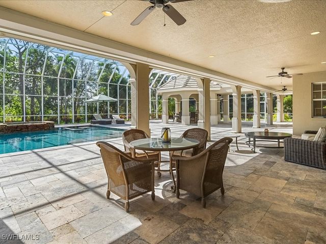 106 Eugenia DR, Naples, FL 34108