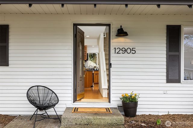 12905 SE 158th Place, Renton, WA 98058