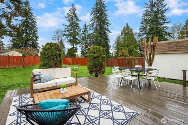 12905 SE 158th Place, Renton, WA 98058