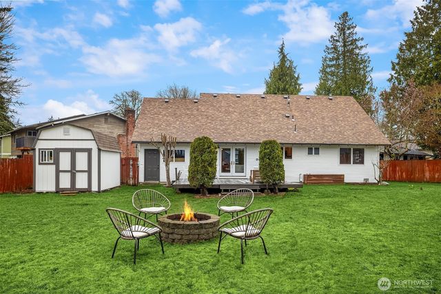 12905 SE 158th Place, Renton, WA 98058