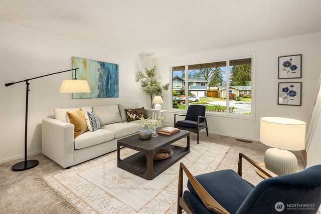 12905 SE 158th Place, Renton, WA 98058