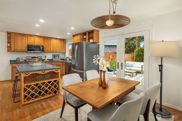 12905 SE 158th Place, Renton, WA 98058