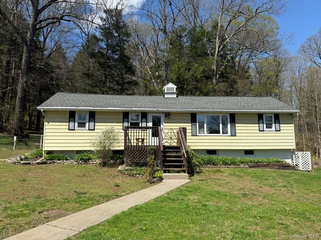 14-16 Glen Hill, Dover Plains, NY 12522