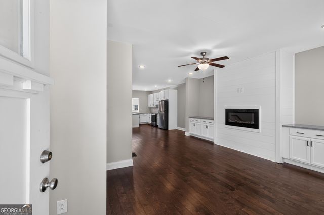 3813 Jack Vernon Circle, Powder Springs, GA 30127