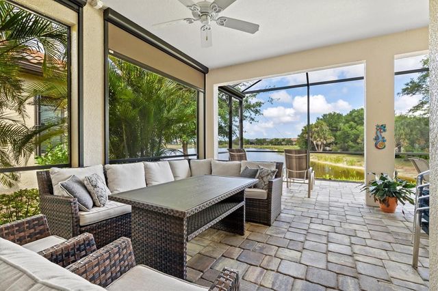 11876 HUNTERS CREEK ROAD, Venice, FL 34293