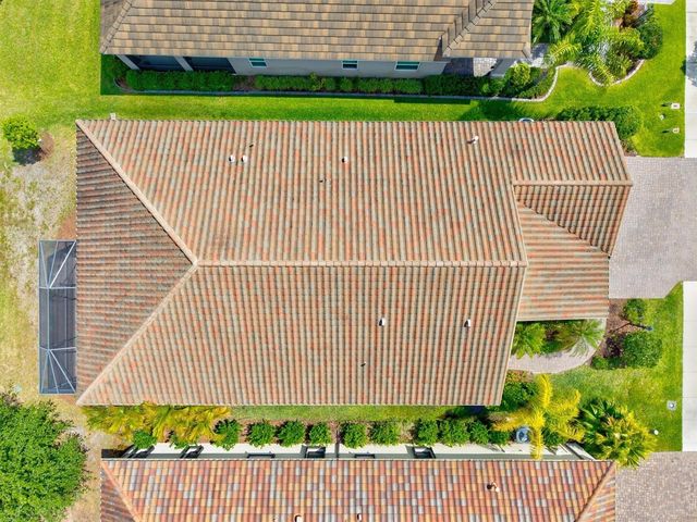 11876 HUNTERS CREEK ROAD, Venice, FL 34293