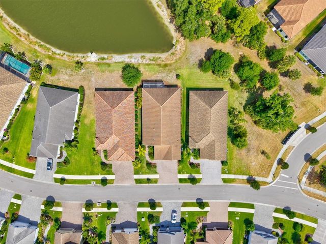 11876 HUNTERS CREEK ROAD, Venice, FL 34293