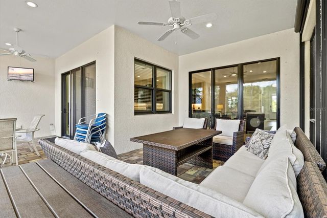 11876 HUNTERS CREEK ROAD, Venice, FL 34293