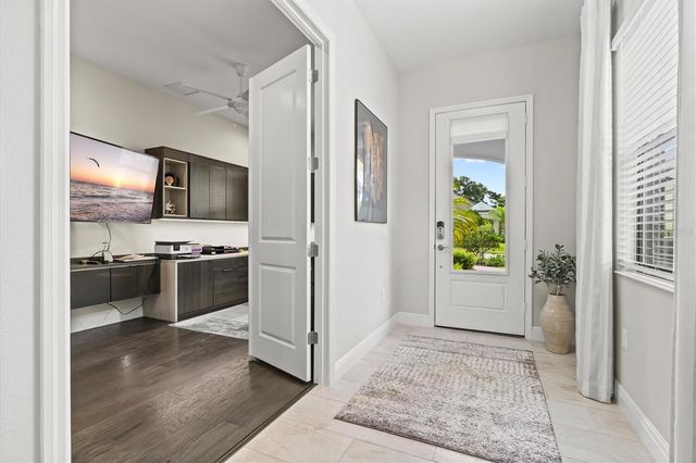 11876 HUNTERS CREEK ROAD, Venice, FL 34293