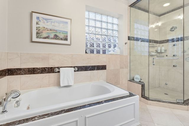 1816 N Hudson Avenue, Chicago, IL 60614