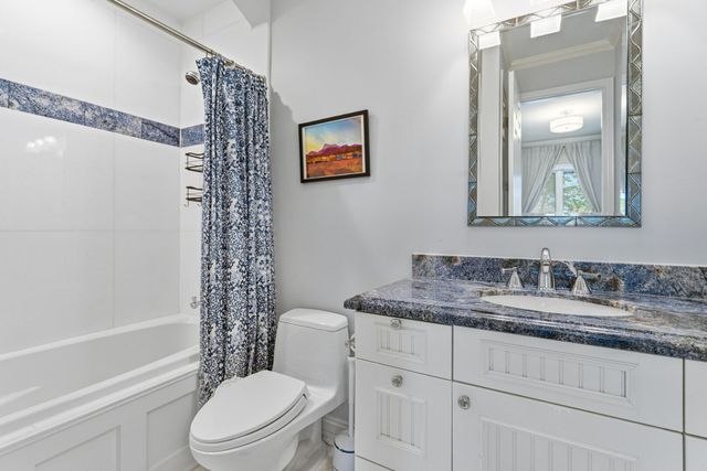 1816 N Hudson Avenue, Chicago, IL 60614