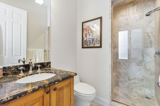 1816 N Hudson Avenue, Chicago, IL 60614