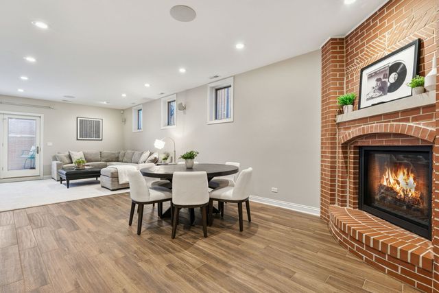 1816 N Hudson Avenue, Chicago, IL 60614