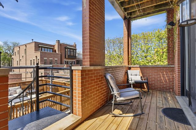 1816 N Hudson Avenue, Chicago, IL 60614