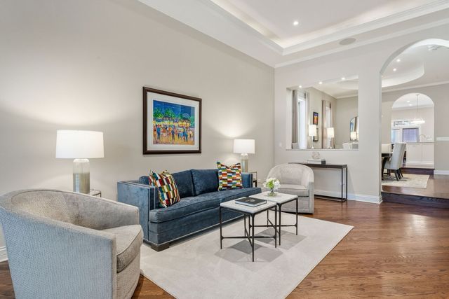 1816 N Hudson Avenue, Chicago, IL 60614