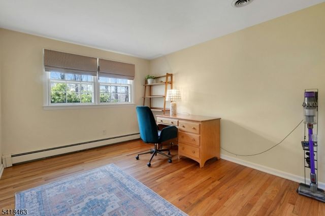 55 Carlton Rd, Long Hill Twp., NJ 07946