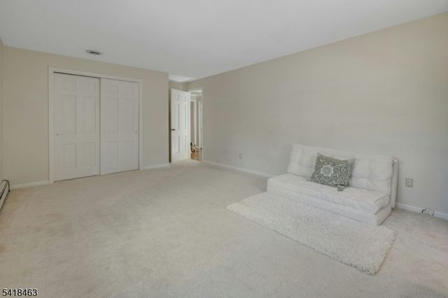 55 Carlton Rd, Long Hill Twp., NJ 07946