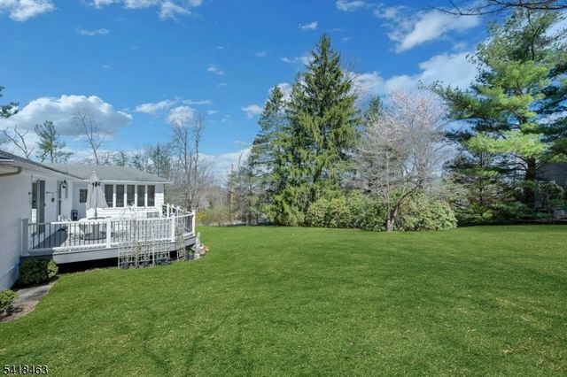 55 Carlton Rd, Long Hill Twp., NJ 07946