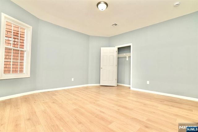 678 Highland Avenue, Newark, NJ 07104