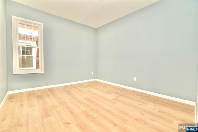 678 Highland Avenue, Newark, NJ 07104