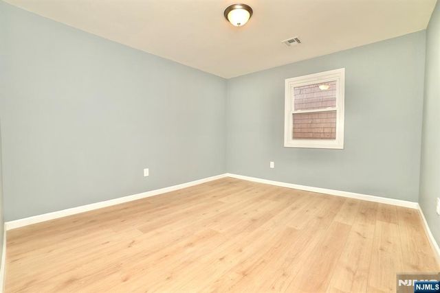 678 Highland Avenue, Newark, NJ 07104