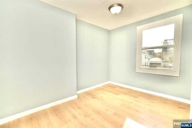 678 Highland Avenue, Newark, NJ 07104