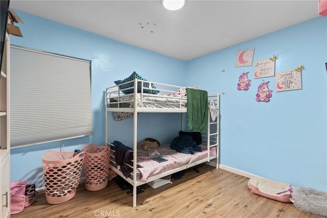 11816 Victory Boulevard, North Hollywood, CA 91606