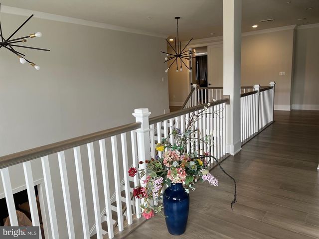 12140 HANSON FARM DR, North Potomac, MD 20878