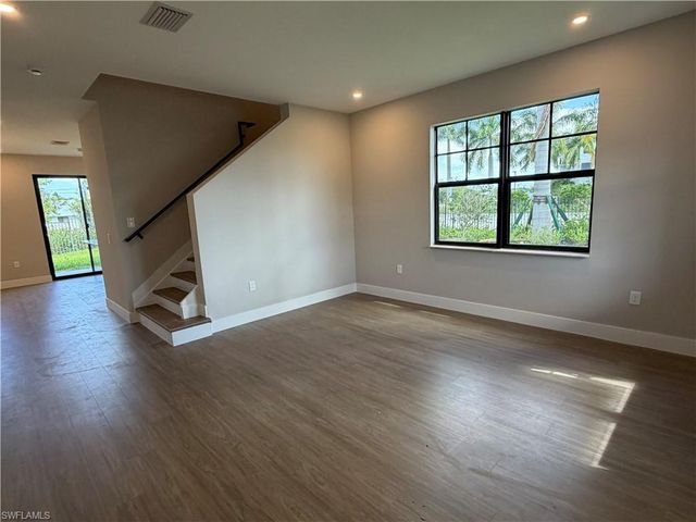 9912 Portofino CIR, Fort Myers, FL 33967