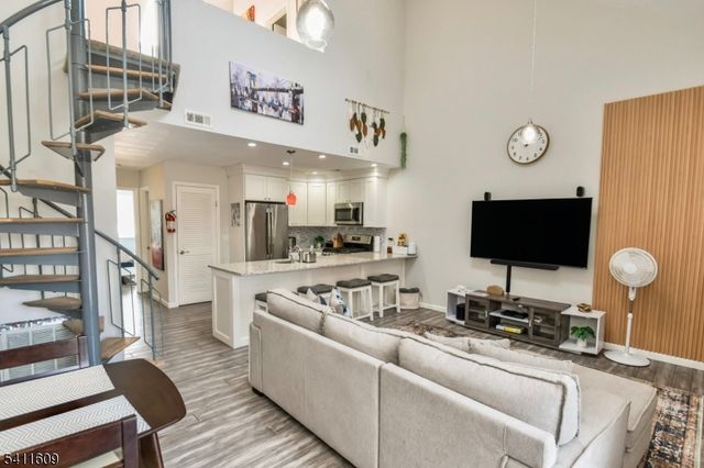 1 Onuma Ct 6, Vernon Twp., NJ 07462