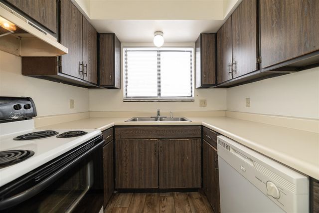 3320 Scots Pine Way 5, Portage, MI 49024