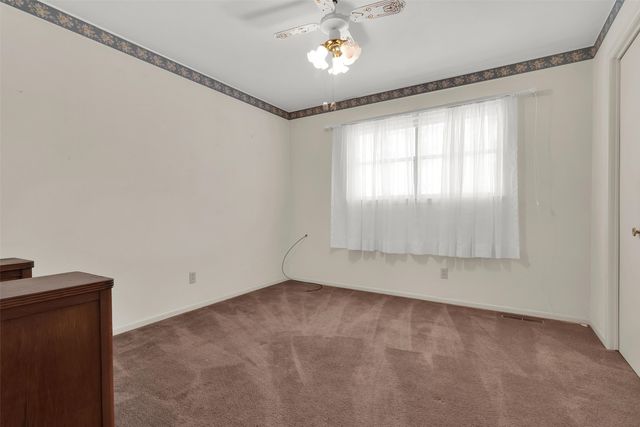 1520 W Main Street, Denison, TX 75020