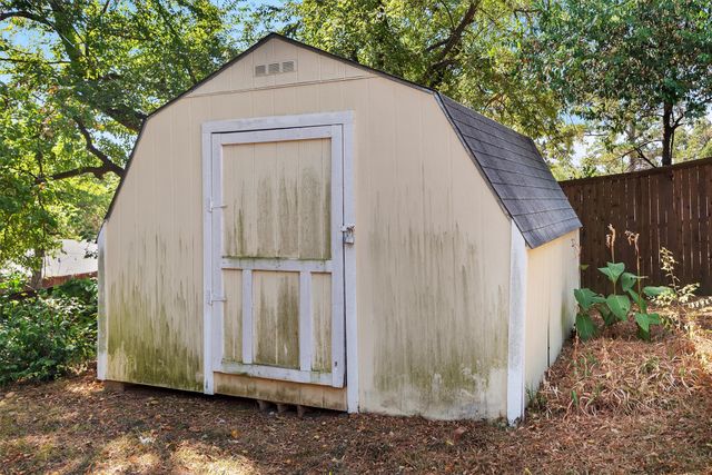 1520 W Main Street, Denison, TX 75020