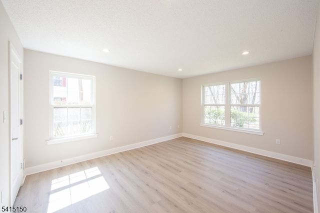 327 Penns Way, Bernards Twp., NJ 07920