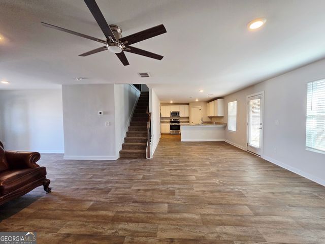 418 Sweetwood Court, Lagrange, GA 30241