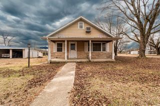 511 W 1st Street, Dierks, AR 71833