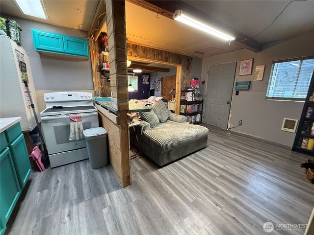 60 N Carp Place N, Hoodsport, WA 98548