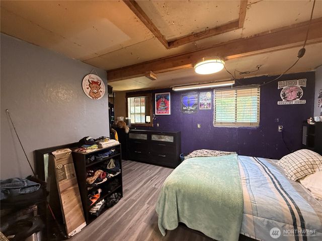 60 N Carp Place N, Hoodsport, WA 98548