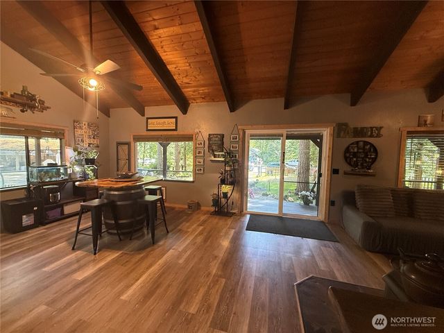 60 N Carp Place N, Hoodsport, WA 98548