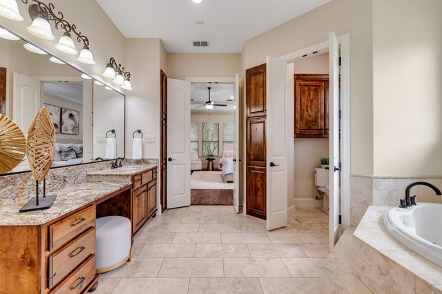 8640 Normandy Way, Argyle, TX 76226